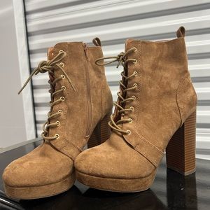 Women’s boots